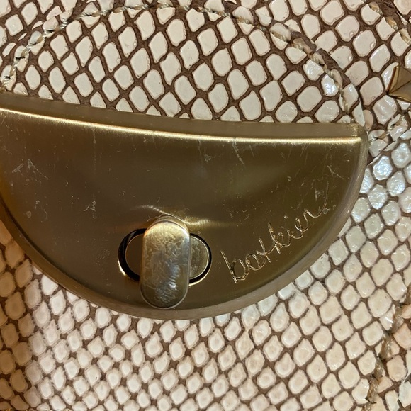 Burlier - Picture 6 of 10